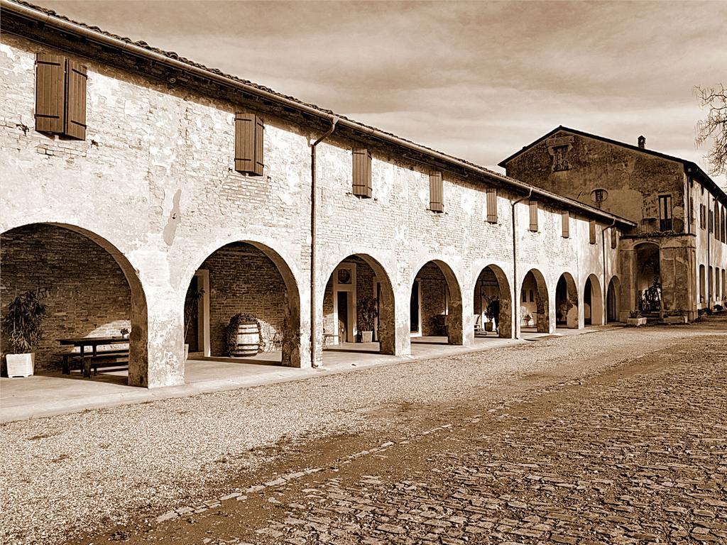 Antica Grancia Benedettina Colorno Exterior foto